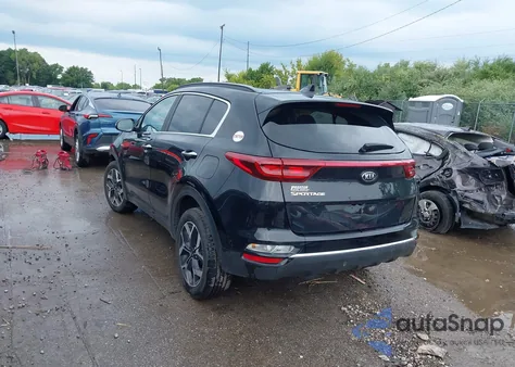 2022 Kia Sportage Ex z USA, uszkodzony, nr VIN KNDPNCAC9N7009935